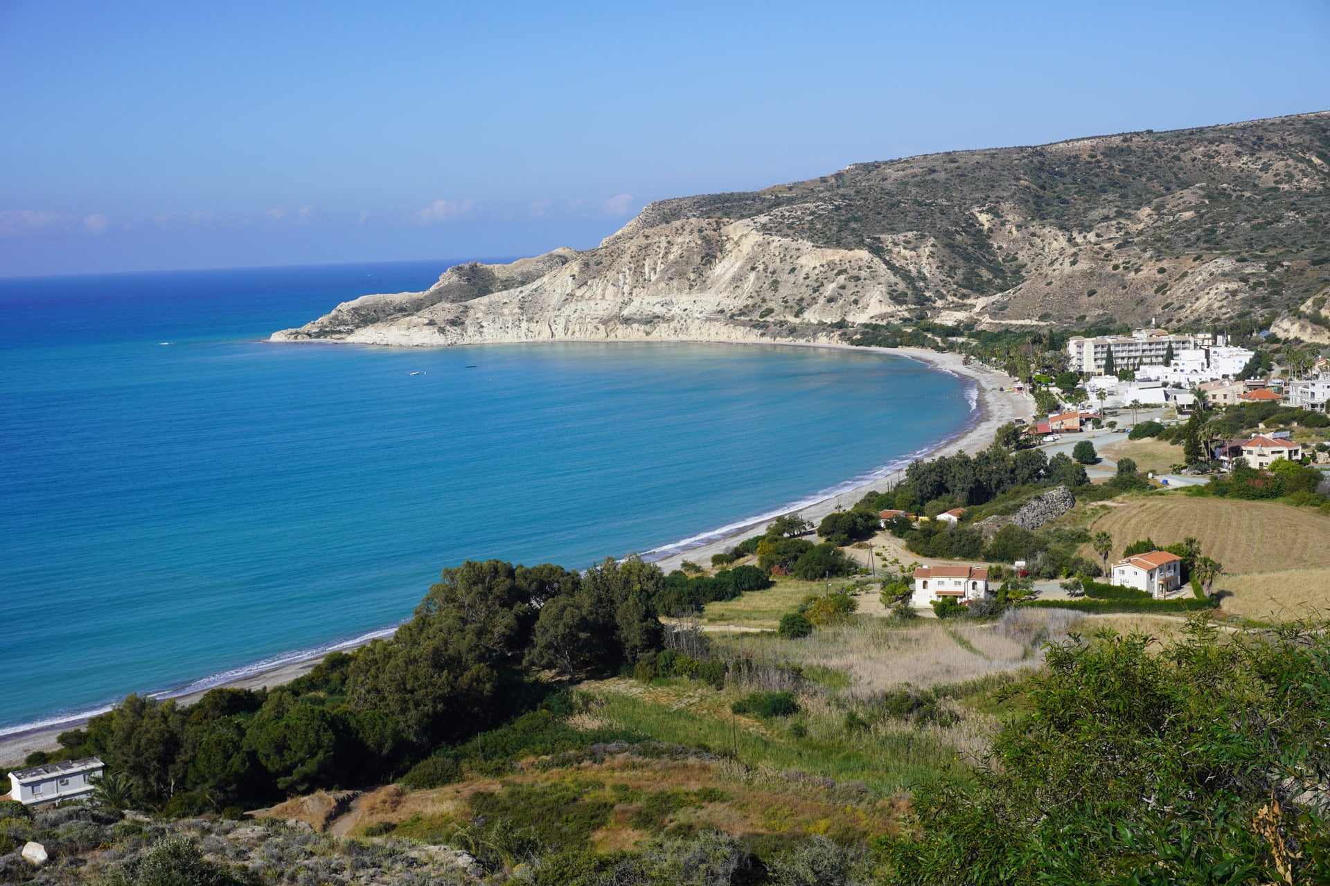 Blick auf die Bucht von Pissouri Bay